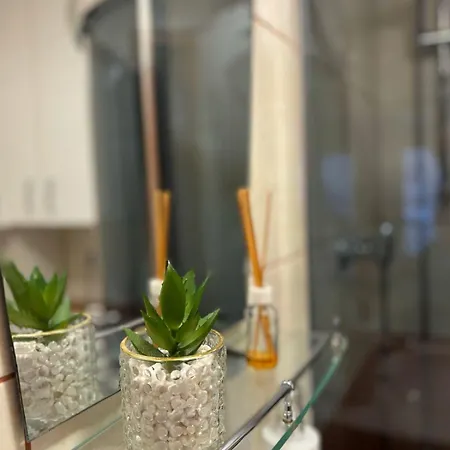 Apartment Apartment Split